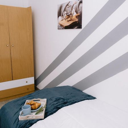 Piso Compartido Delyrent, Renfe Hotel Jaén Exterior foto